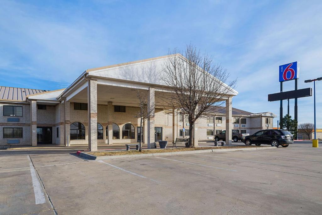 Amarillo Hotel | Motel 6-Amarillo, TX