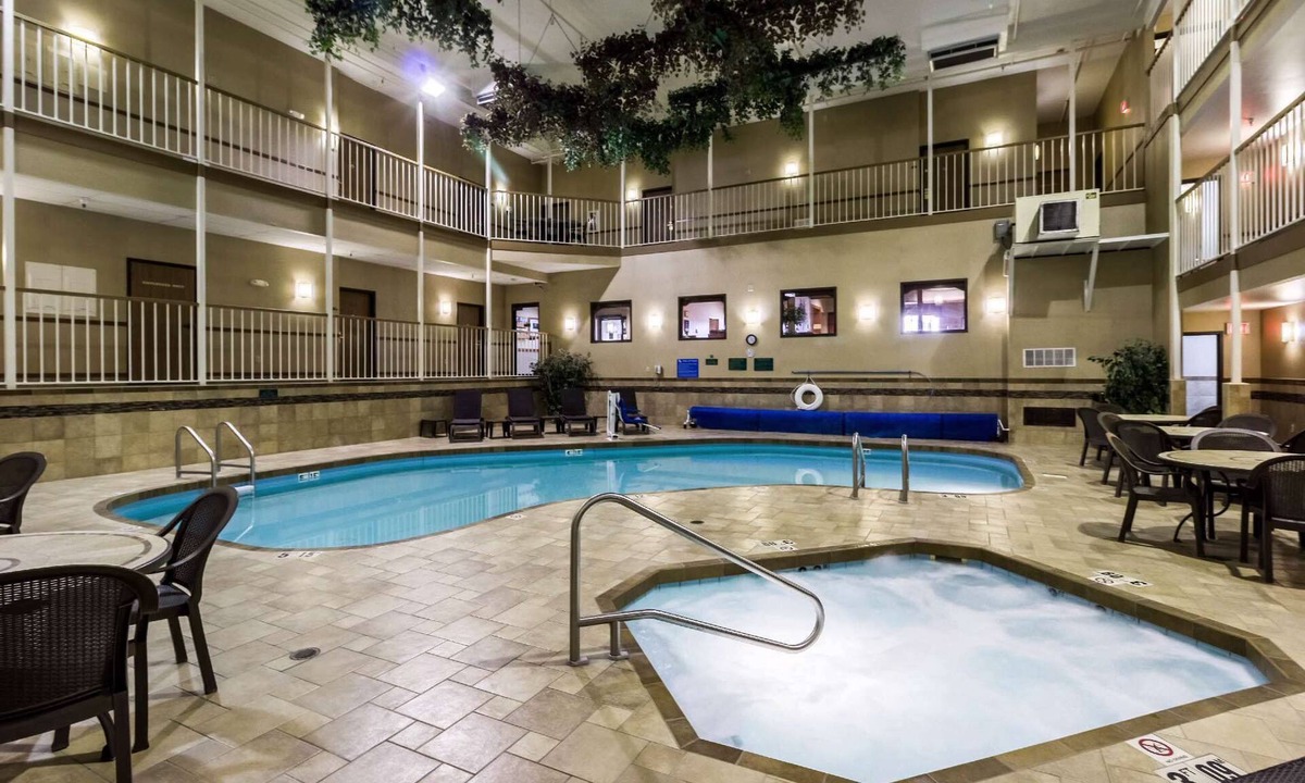 Minot Hotel | Motel 6 Minot, ND