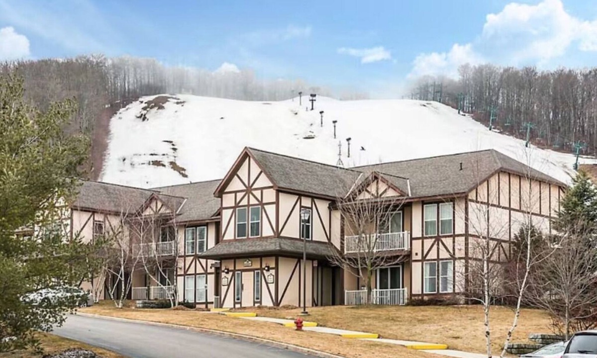 Boyne Falls Condo | Mountain Run at Boyne - 1 Bedroom Condo