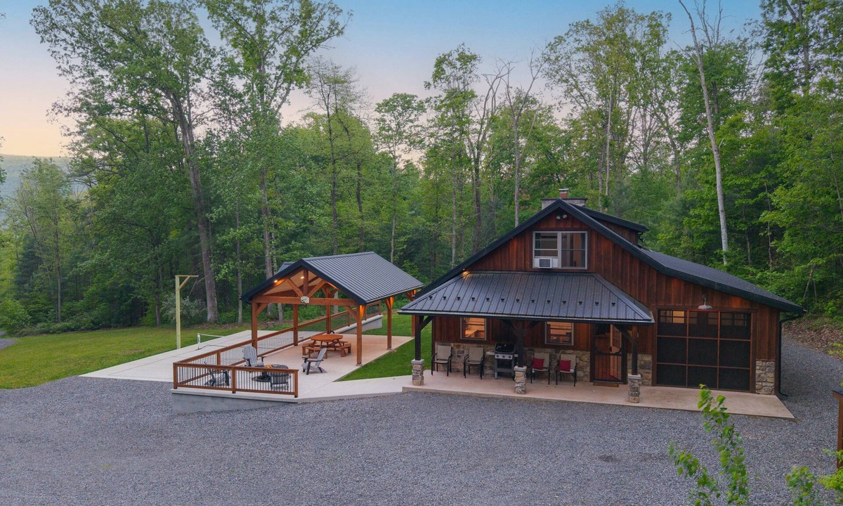 Allenwood Cabin | Mountainside Cabin | Pickleball Court, Pavilion + Fire Pit, Near ATV Trails
