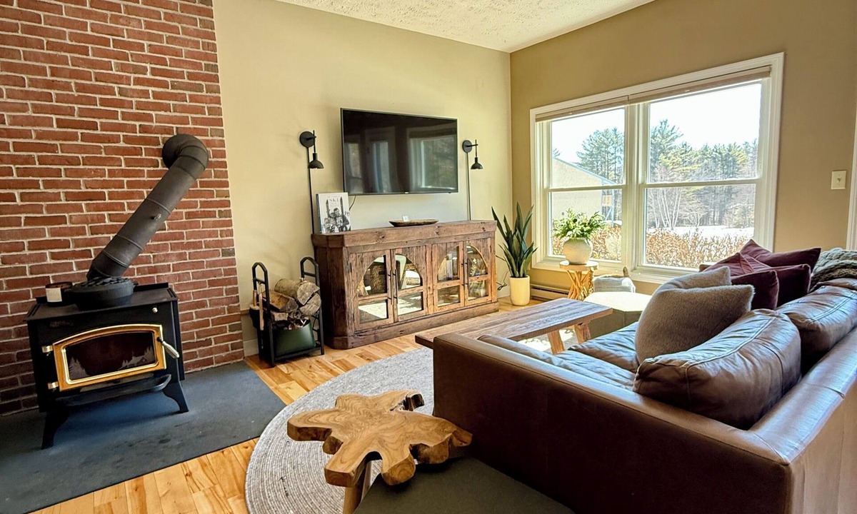 Greenwood Condo | Mt. Abram Base Condo - Ski, Bike & Après Walkable