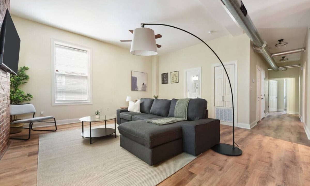 Point Breeze North Apartment | Netflix+FREE Parking Near Hospitals|Food|Shopping