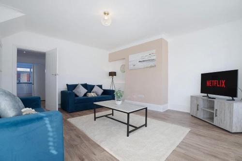 Ashington House | NEW! 2BR in Rowlington Terrace