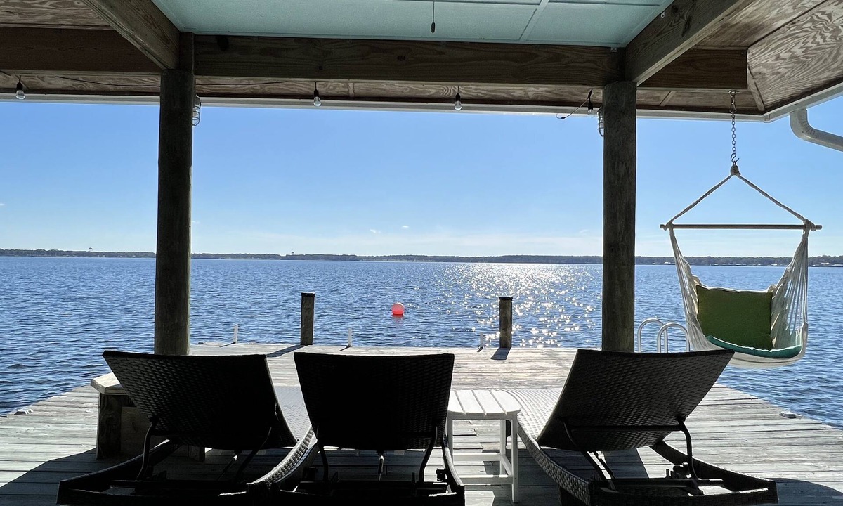 Starke House | NEW AVAILABLE DATES! July 18-24 !KINGSLEY LAKE!