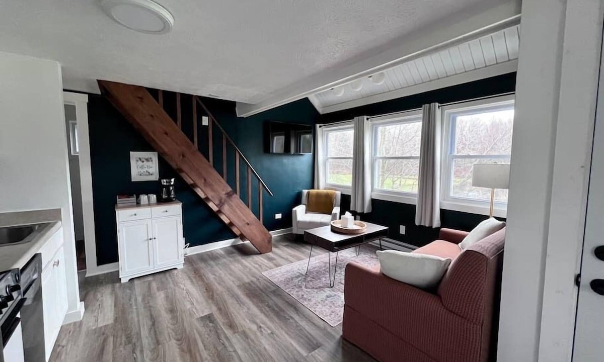 Conneaut Lakeshore Ski Chalet | *NEW Chalets by the Lake - #2 - Conneaut Lake, PA