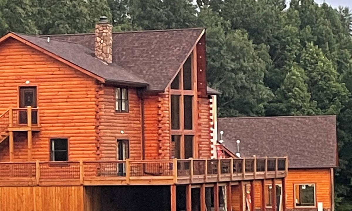 Logan House | NEW! Jenny Lynn Lodge