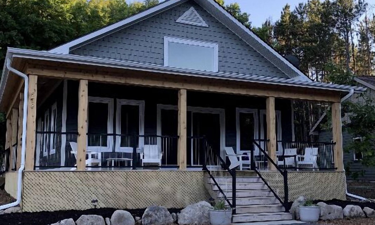 Maple City Cabin | NEW! M22 Luxury Cabin