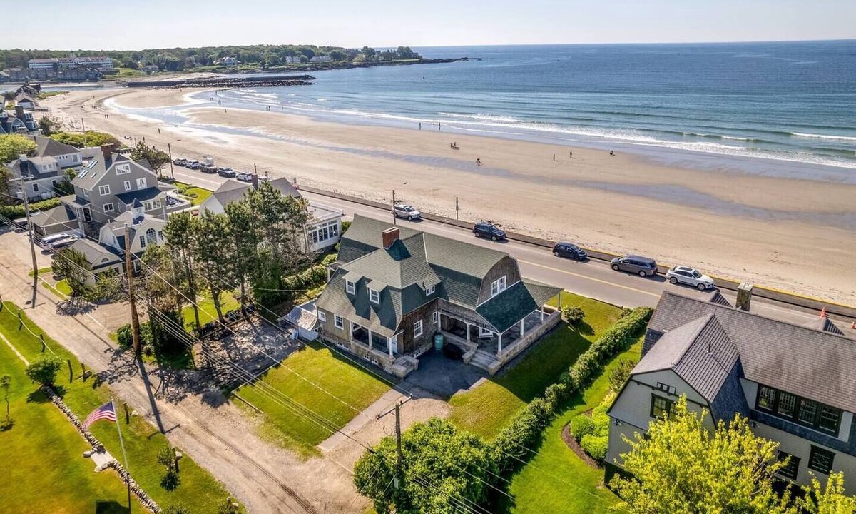 Kennebunk House | Newly renovated oceanfront home on Gooch's Beach with breathtaking views and direct beach access. This 7-bedroom retreat offers modern comforts, spacious gathering areas, and is just a short walk to Dock Square's shops, restaurants, and attractions.