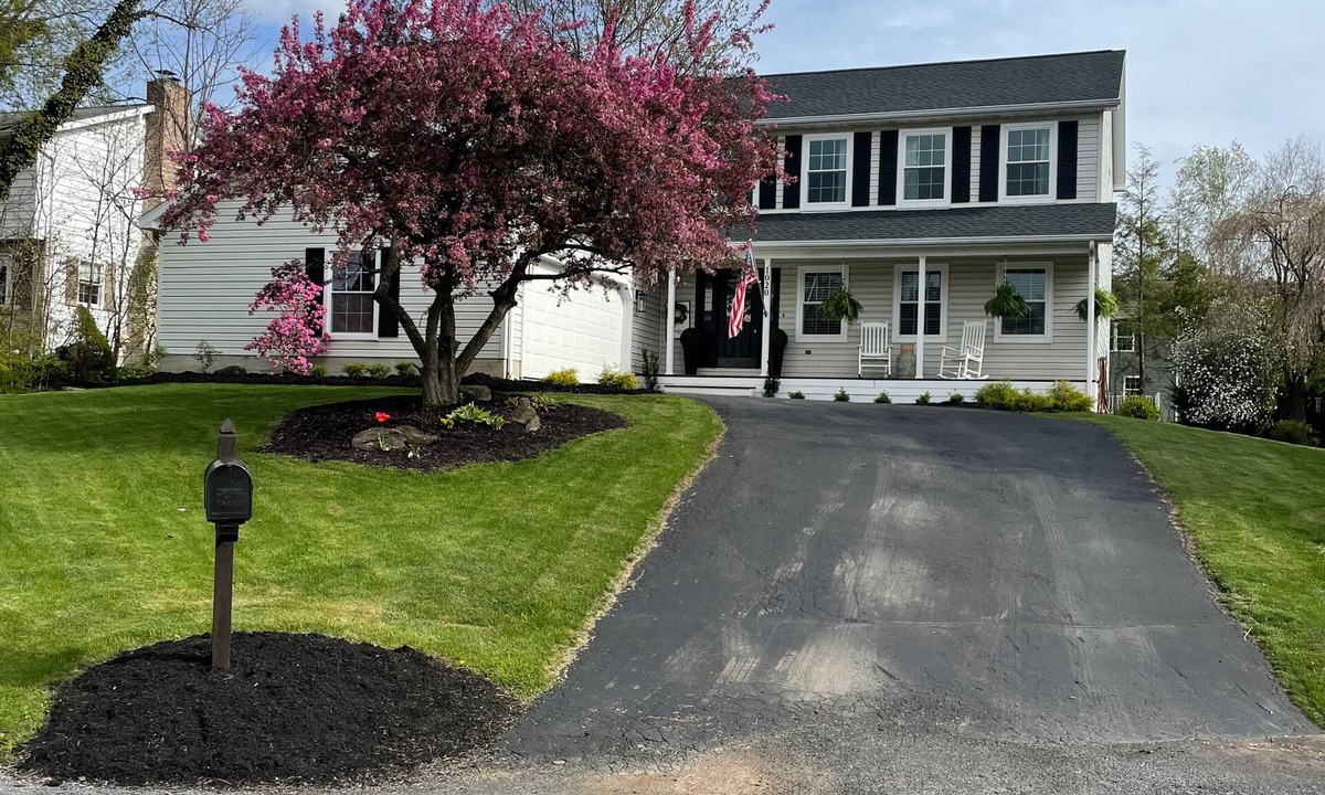 Boalsburg House | Newly Updated 5 Bedroom House in Quiet Neighborhood, End of Cul-de-sac location