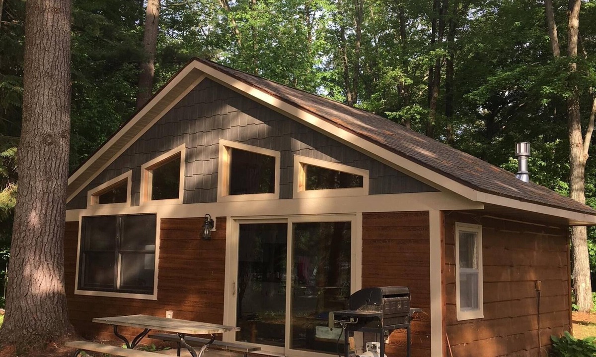 Siren Cabin | Newly Updated Lake Front Cabin in Siren