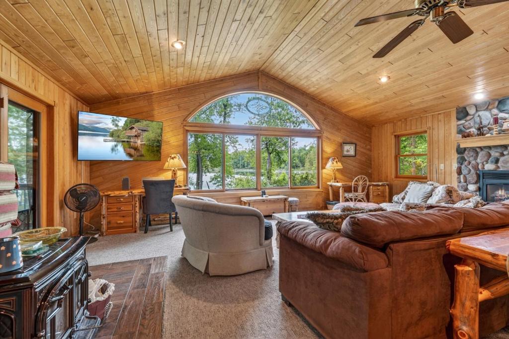 Pequot Lakes House | Next Chapter Family Retreat