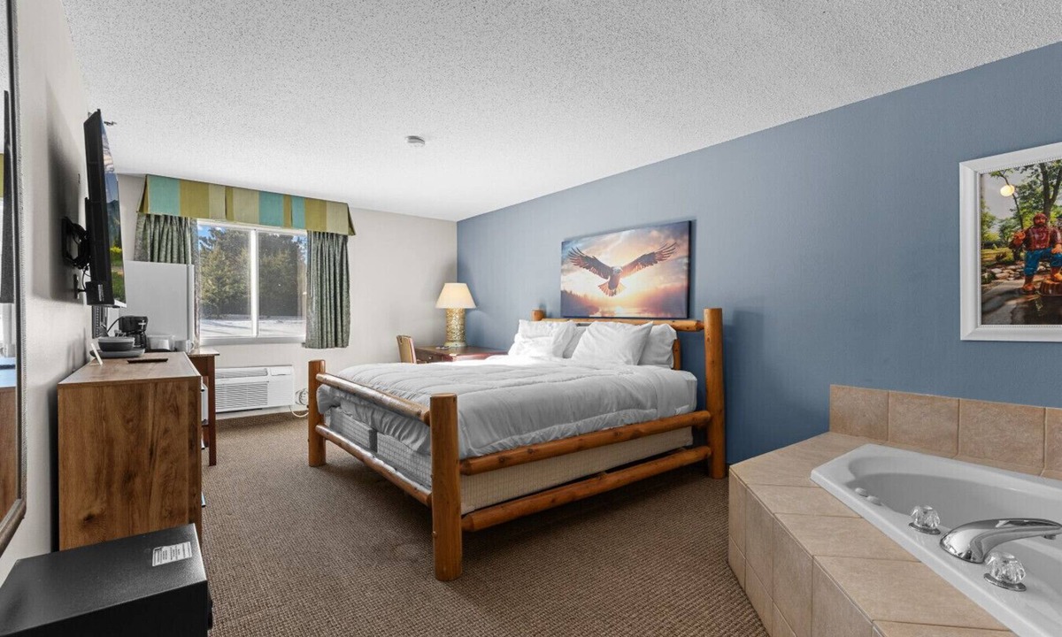 Nisswa Bed & Breakfast | Nisswa Hotel & Suites – Cullen Lake Jacuzzi King