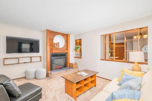 Appleton House | North Appleton Family Home - 3 bedroom Fenced Yard