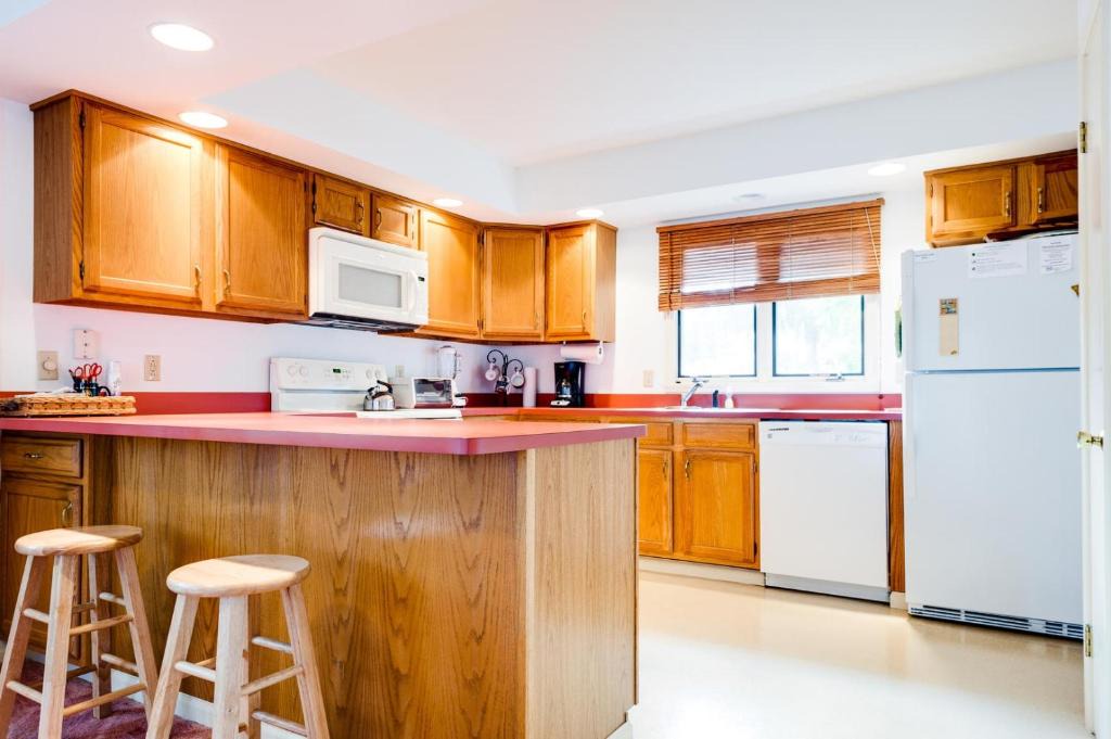 Chautauqua Apartment | NorthShore F4 condo