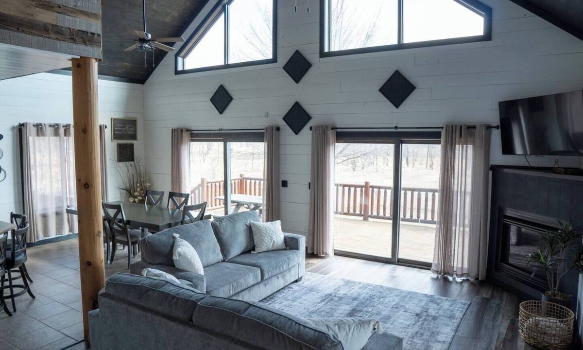 Birchwood House | Northwoods Rustic Retreat