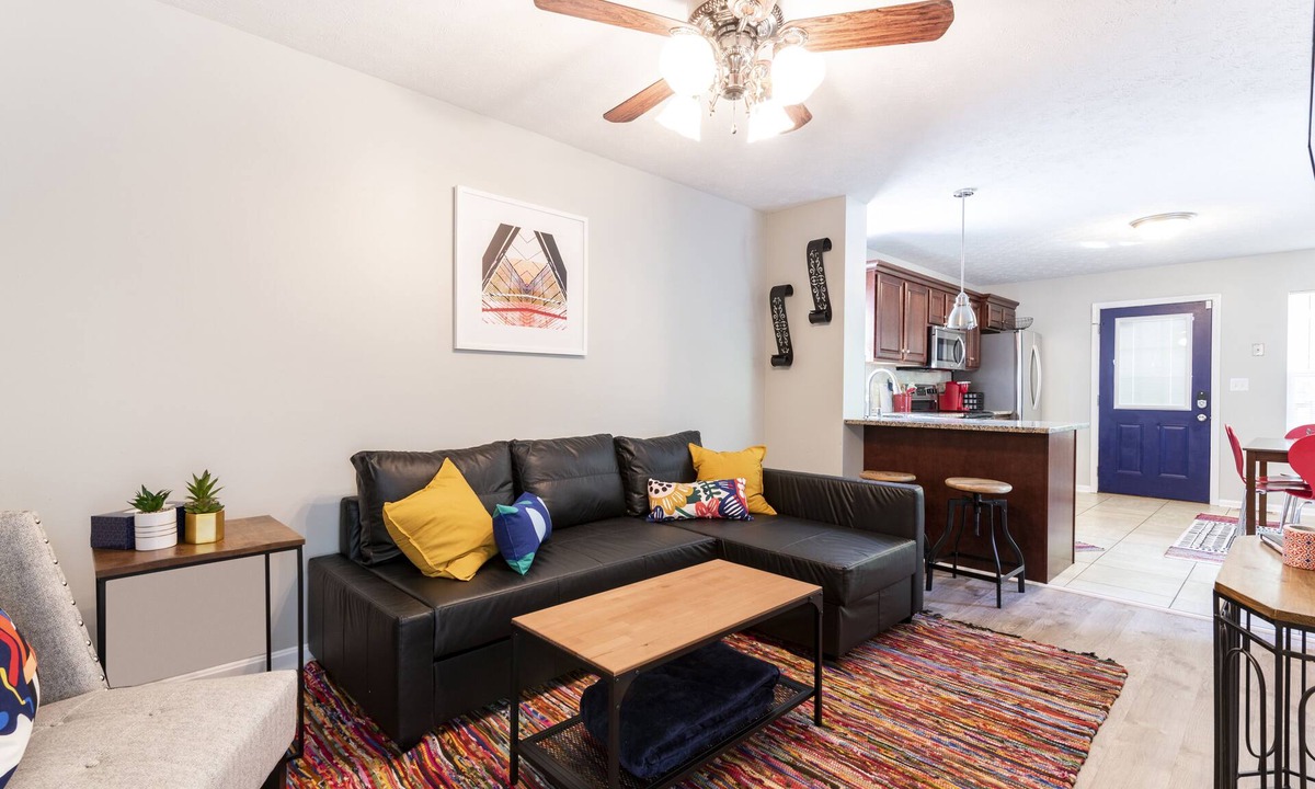Phoenix Hill House | NuLu Gem: 3BR 2BA Near Downtown & Dining