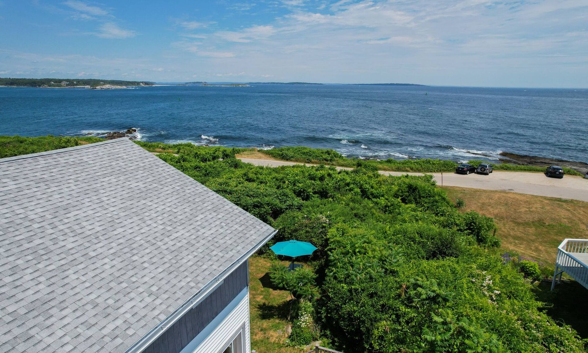 Peaks Island House | Ocean House: Stunning Oceanfront Views, Spectacular Sunrises Peaks Island, Maine
