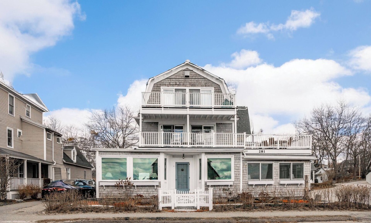 Kennebunk Condo | Ocean views, ocean access - 3 minute walk to Mother's Beach’s and the KBIA.