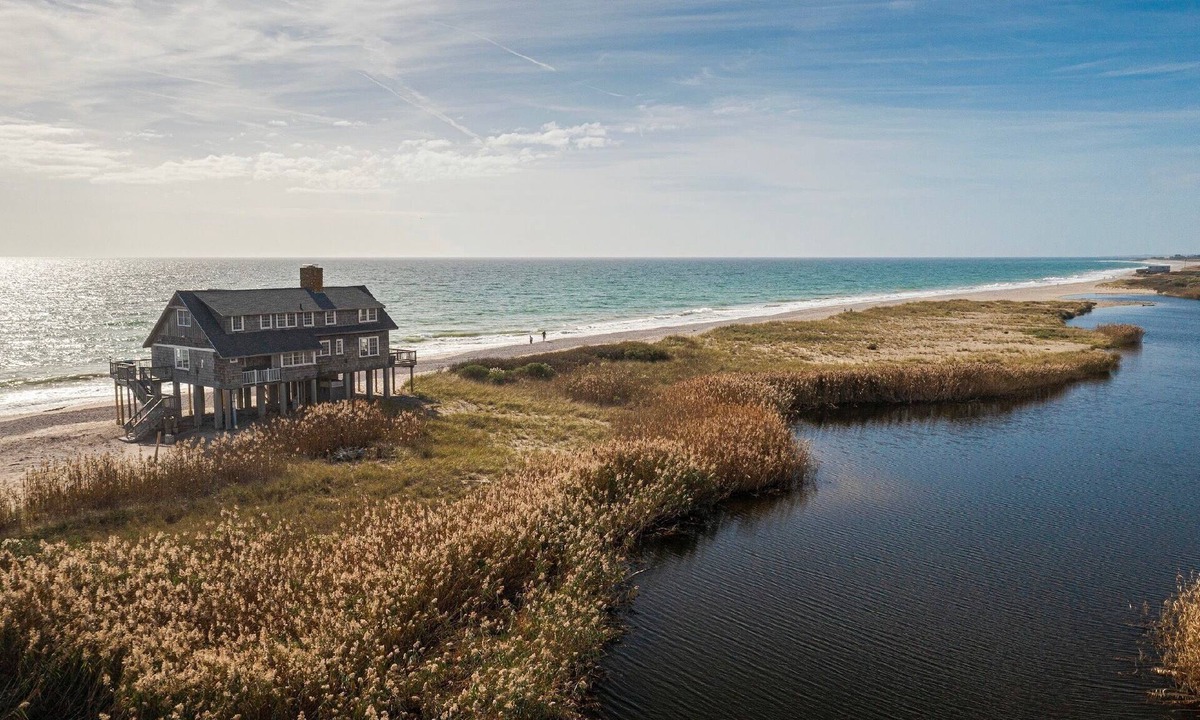 South Kingstown House | Oceana: Beachfront Estate, Period Charm, Sleeps 8