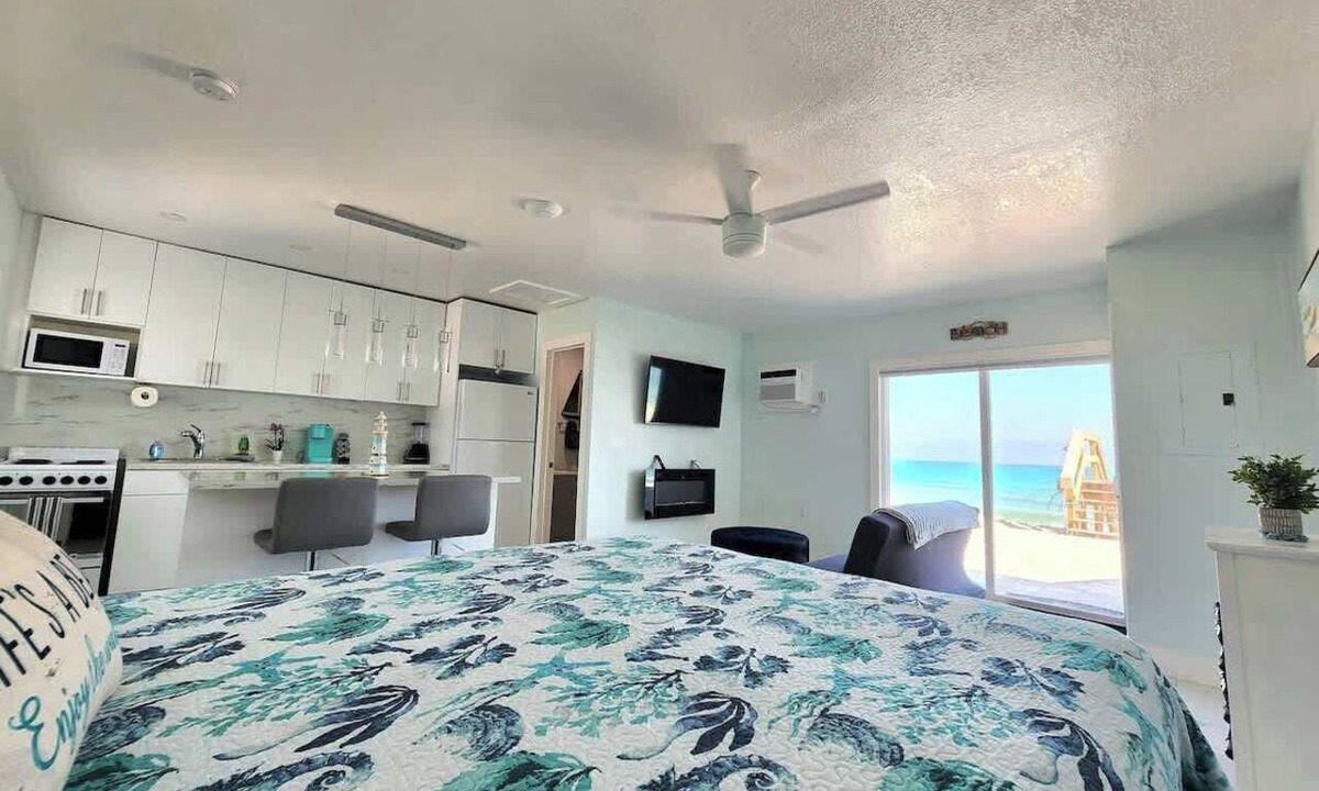 Melbourne Beach Apartment | Oceanfront Studio with Sunrise Views & Beach Access