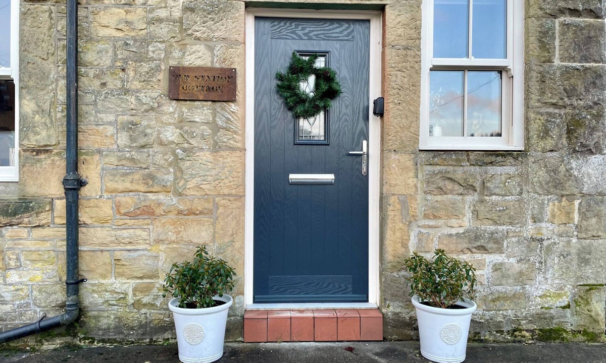 Kielder Cottage | OLD STATION COTTAGE, pet friendly, with open fire in Kielder