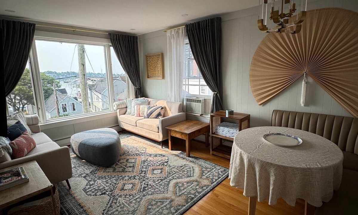 Marblehead Condo | Old Town Harbor Front Condo - Exceptional Views and Roof Deck
