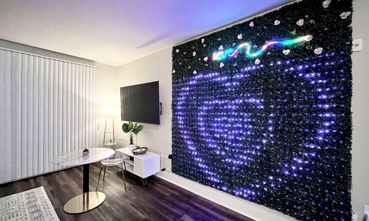 Indianapolis Apartment | Oliver Capital | Relaxing Zen Suite