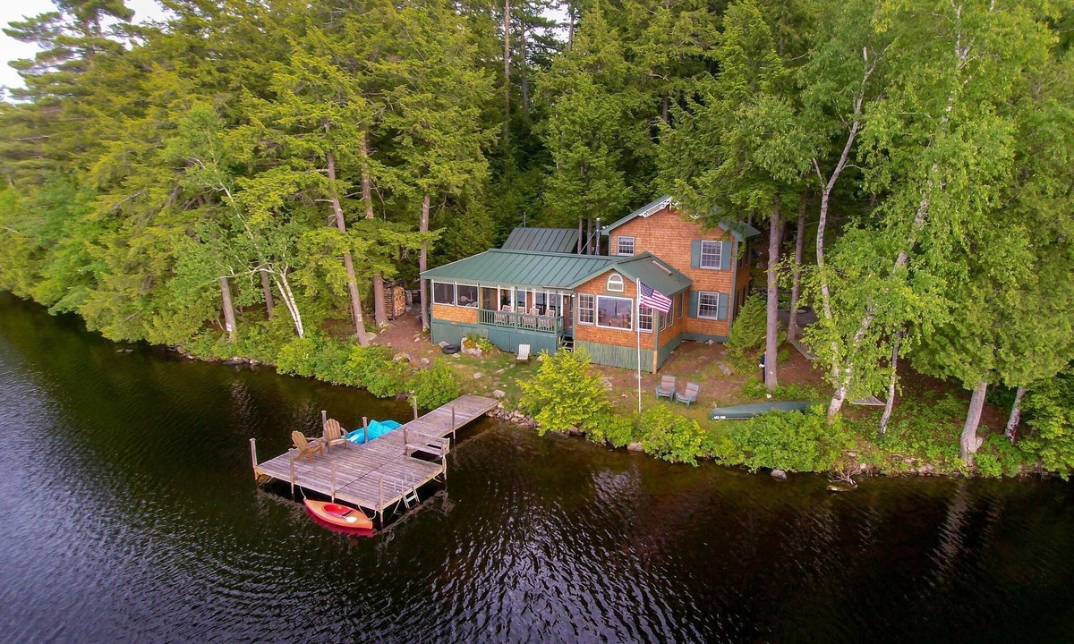 Mount Vernon Cottage | One Of Belgrade Lakes Best Kept Secrets, Very Private & 10 Feet From Waters Edge