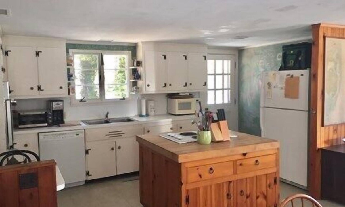 East Orleans Cottage | Orleans Cottage with Water Views