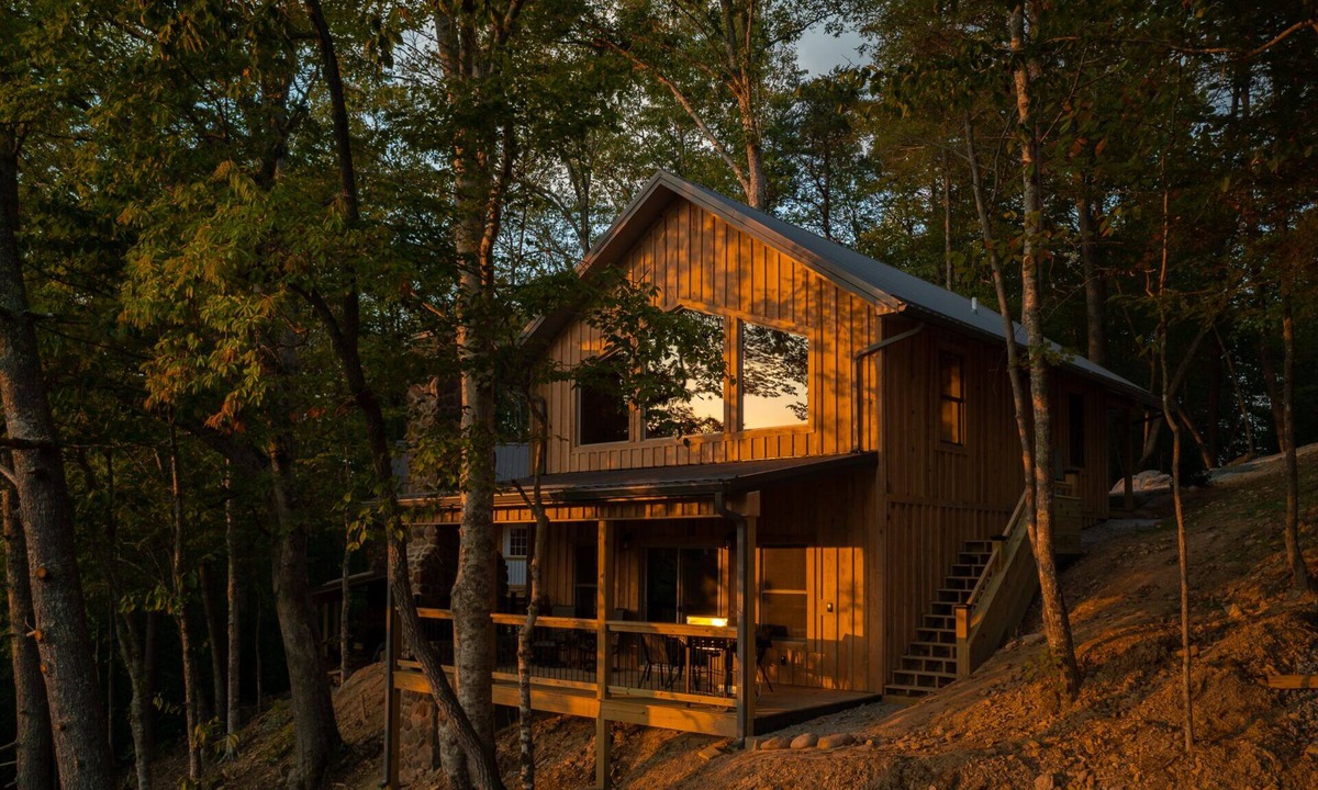 Bristol Cabin | Osprey | Cabin on the South Holston River