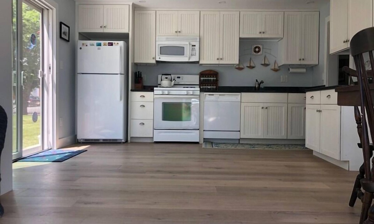 Harwich Port House | Outstanding In Town Location Near Bank Street Beach!
