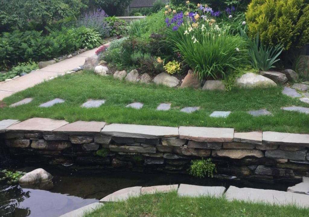 Munjoy Hill Apartment | Peaceful Oasis on Munjoy Hill 2nd flr 3BR parking