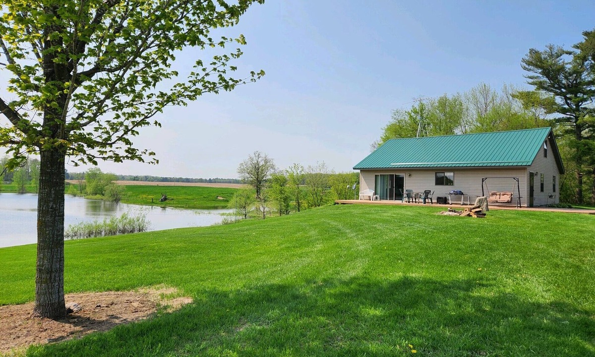 Cumberland Cabin | Peacefully secluded cabin on a small private lake with 55 Acres