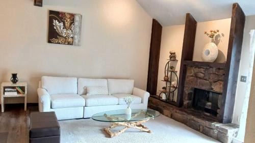 Tulsa House | Perfect and cozy 3-2 bedroom house in Tulsa!