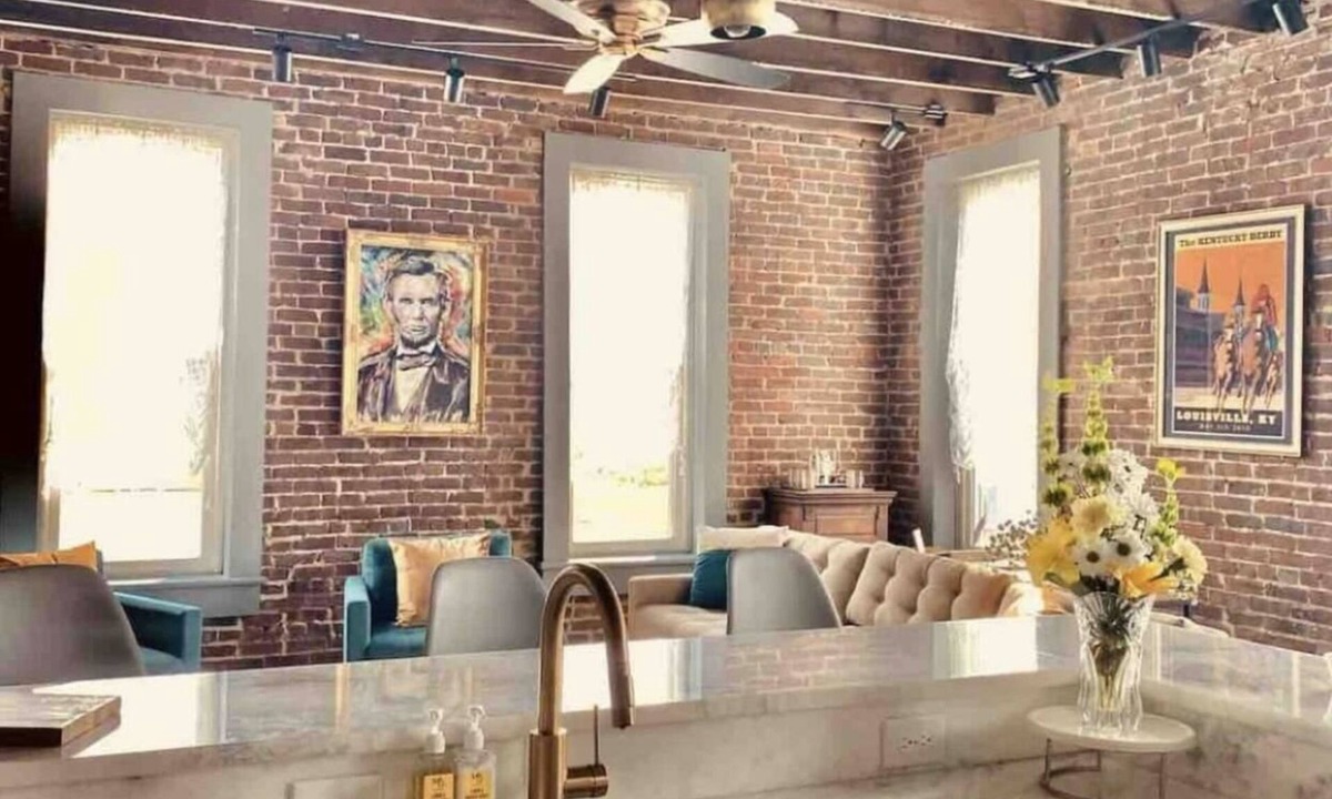 Lebanon Apartment | Perfect for Bourbon Trail adventures!