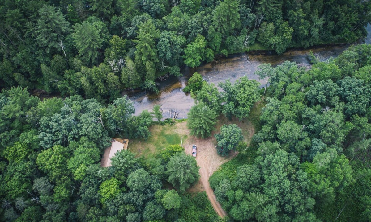 Branch Cabin | Perfect spot to Fish, Canoe, and Kayak along the Pere Marquette River