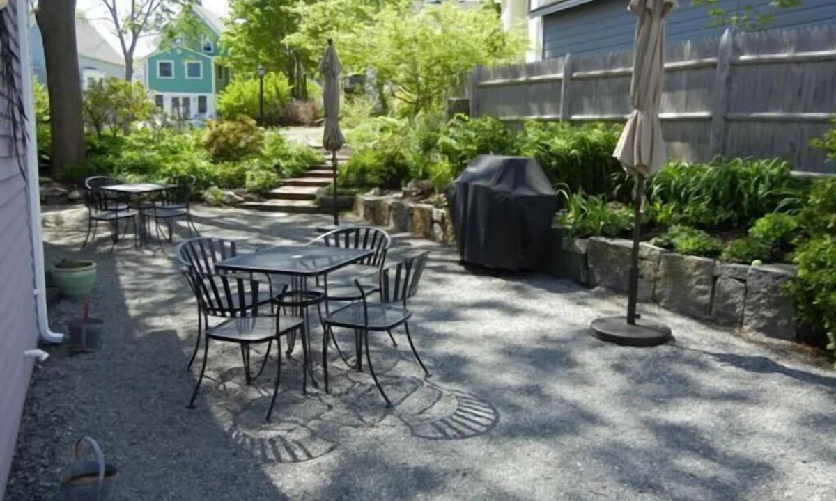 Rockport Cottage | PERIWINKLE COTTAGE #2 - OPEN ALL YEAR - walk to everything, parking, wifi, quiet