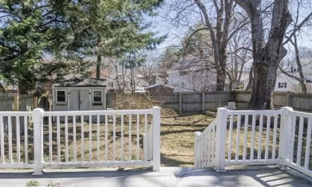 Portland House | Pet friendly cape, close proximity to downtown, shops, walking trails and I95!