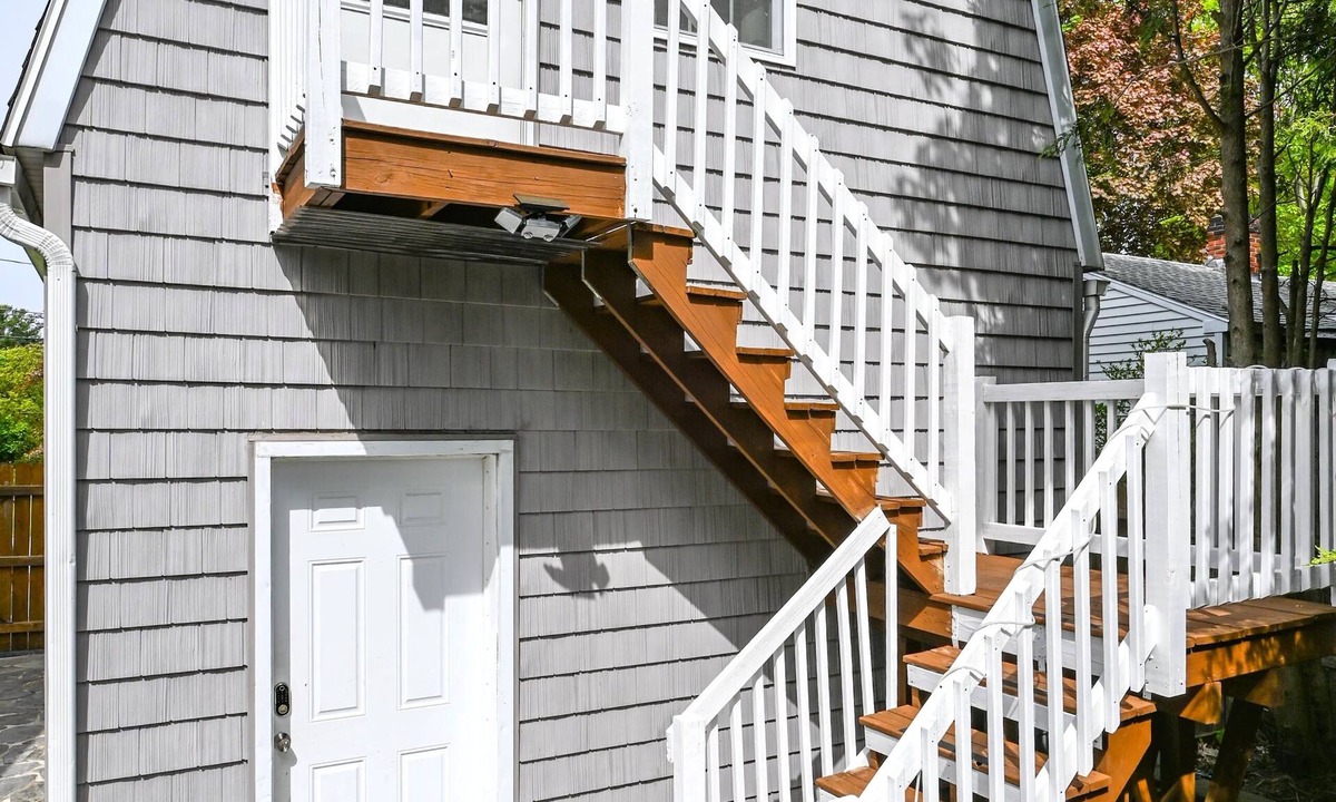 Scarborough Apartment | Pet-Friendly Coastal Studio, Beaches + Portland