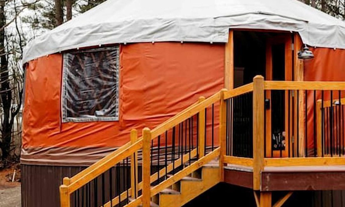 Penn Yan Cabin | Pet Friendly Keuka Yurt in Penn Yan, New York