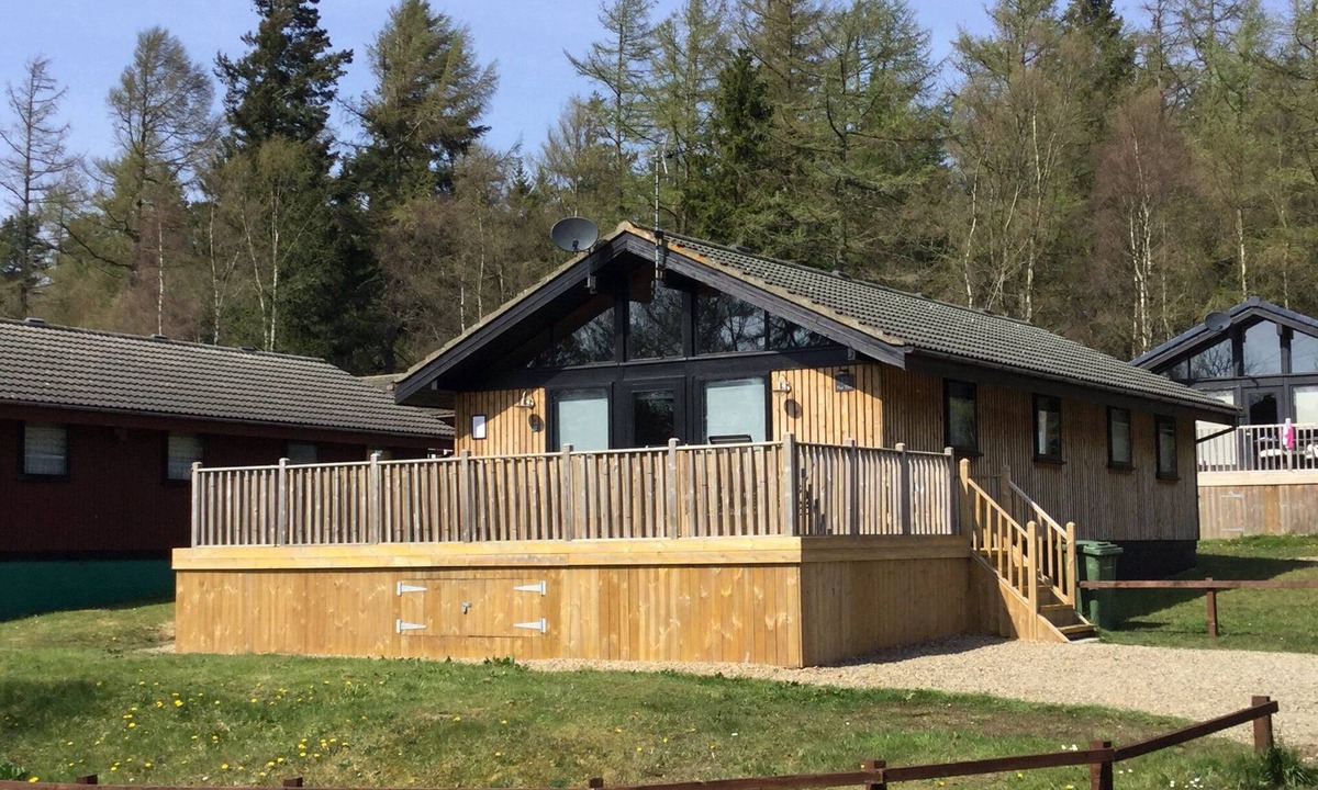 Otterburn Cabin | Pine Tree - 3 bedroom, 2 bathroom, Secluded Hot tub and Pet friendly
