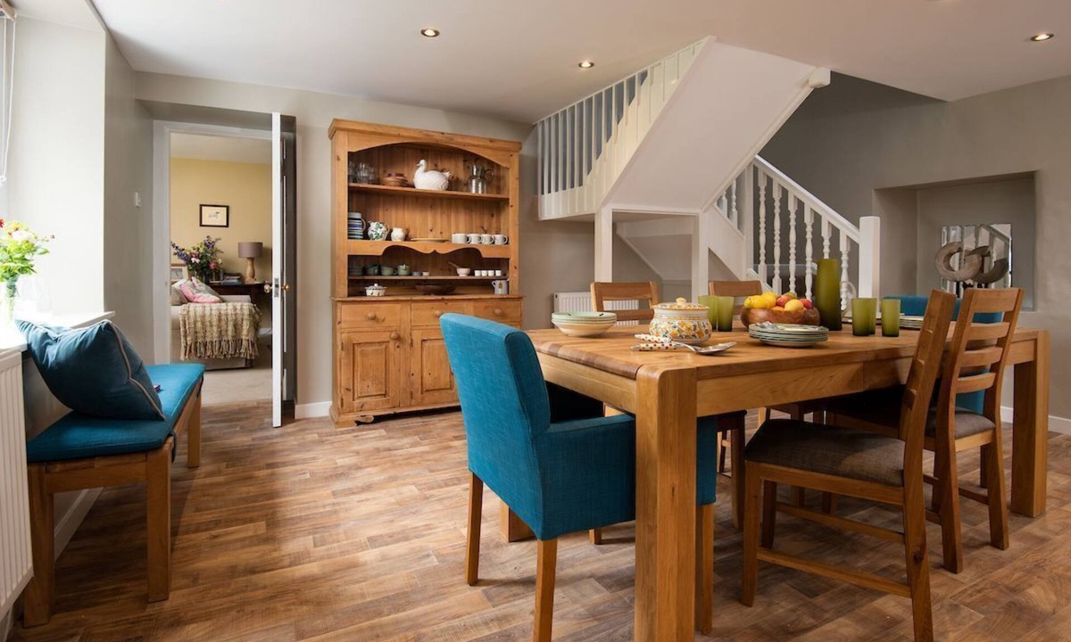 Kelso Cottage | PIRNIE COTTAGE - a charming four bedroom cottage ideal for families