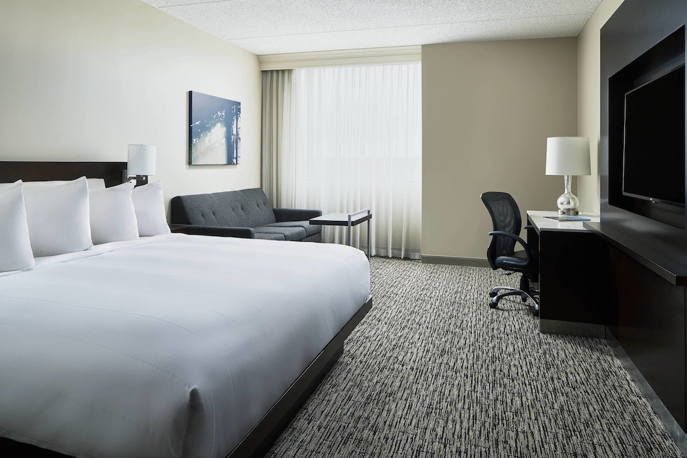 Cranberry Township Hotel | Pittsburgh Marriott North