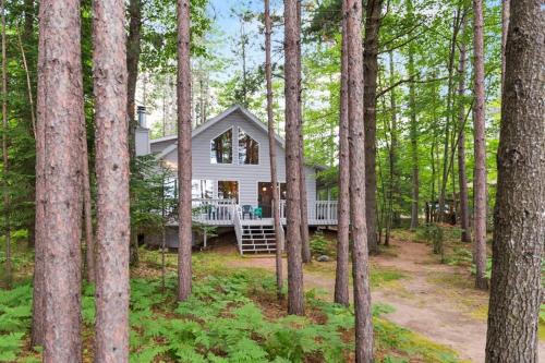 Eagle River House | Porch in the Pines in Eagle River WI