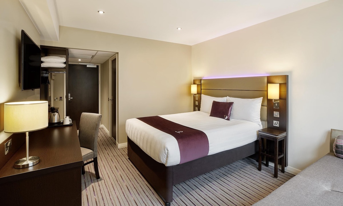 Harrogate Hotel | Premier Inn Harrogate Town Centre