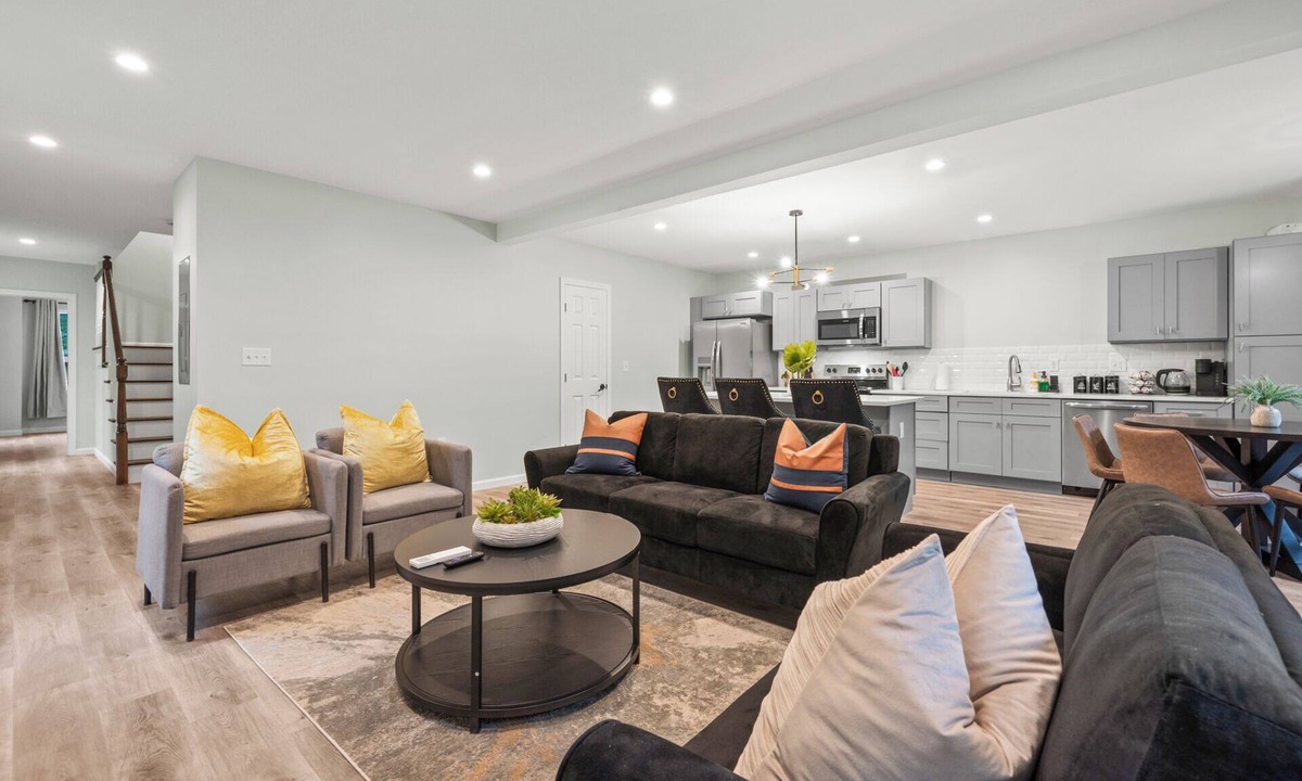 Maple Hill House | Premium 3-Story Townhome | Perfect for Large Groups