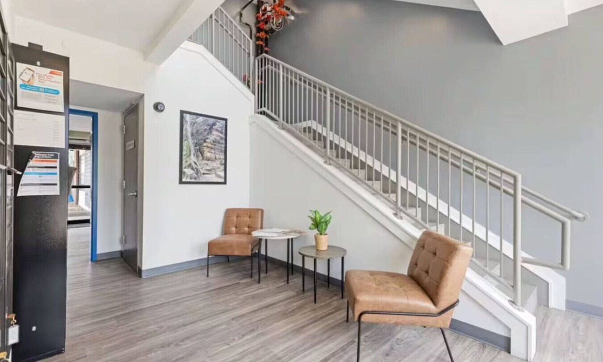 Cleveland Apartment | Prime Location | Downtown & Museums Nearby