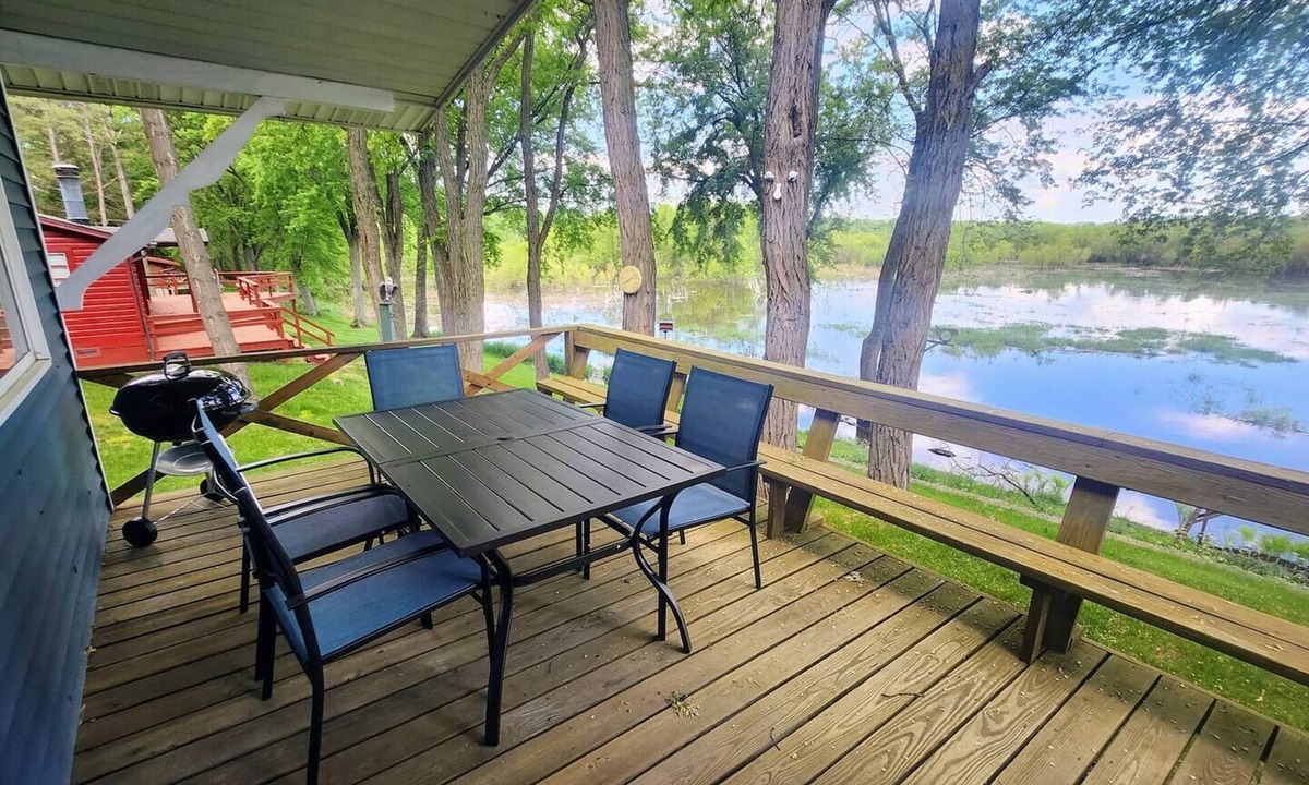 Plainville House | Private Arcade Room | Family Home Near Waterparks