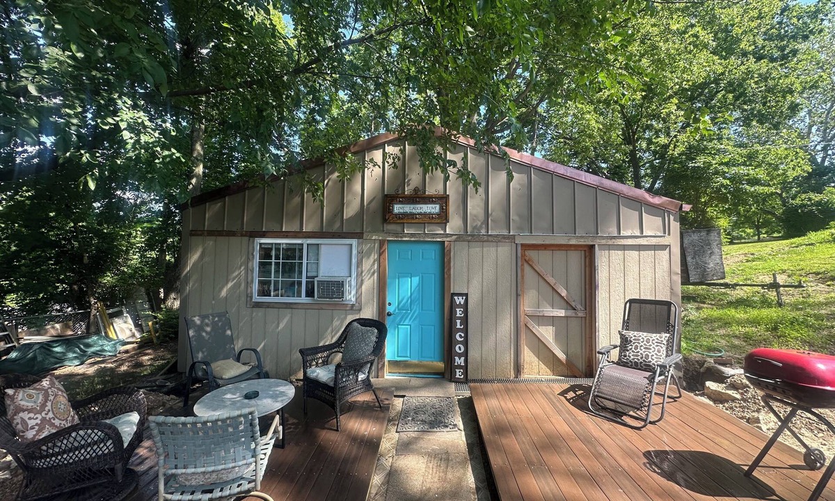 North Kansas City House | Private Bungalow Near Downtown KC, MAJOR INTERNATIONAL SPORTING EVENT Events, Dining & Nightlife