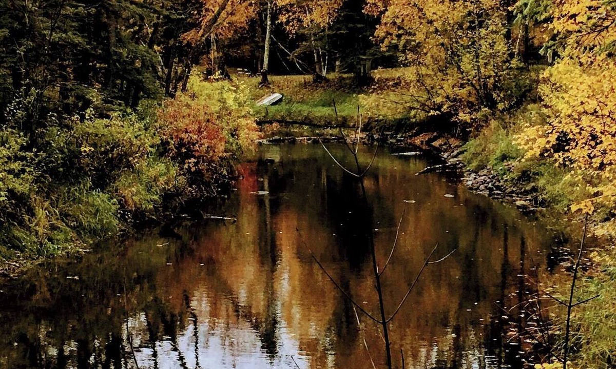 Warroad House | Private Riverfront Retreat Surround in Nature Near Lake of the Woods. Sleeps 10+